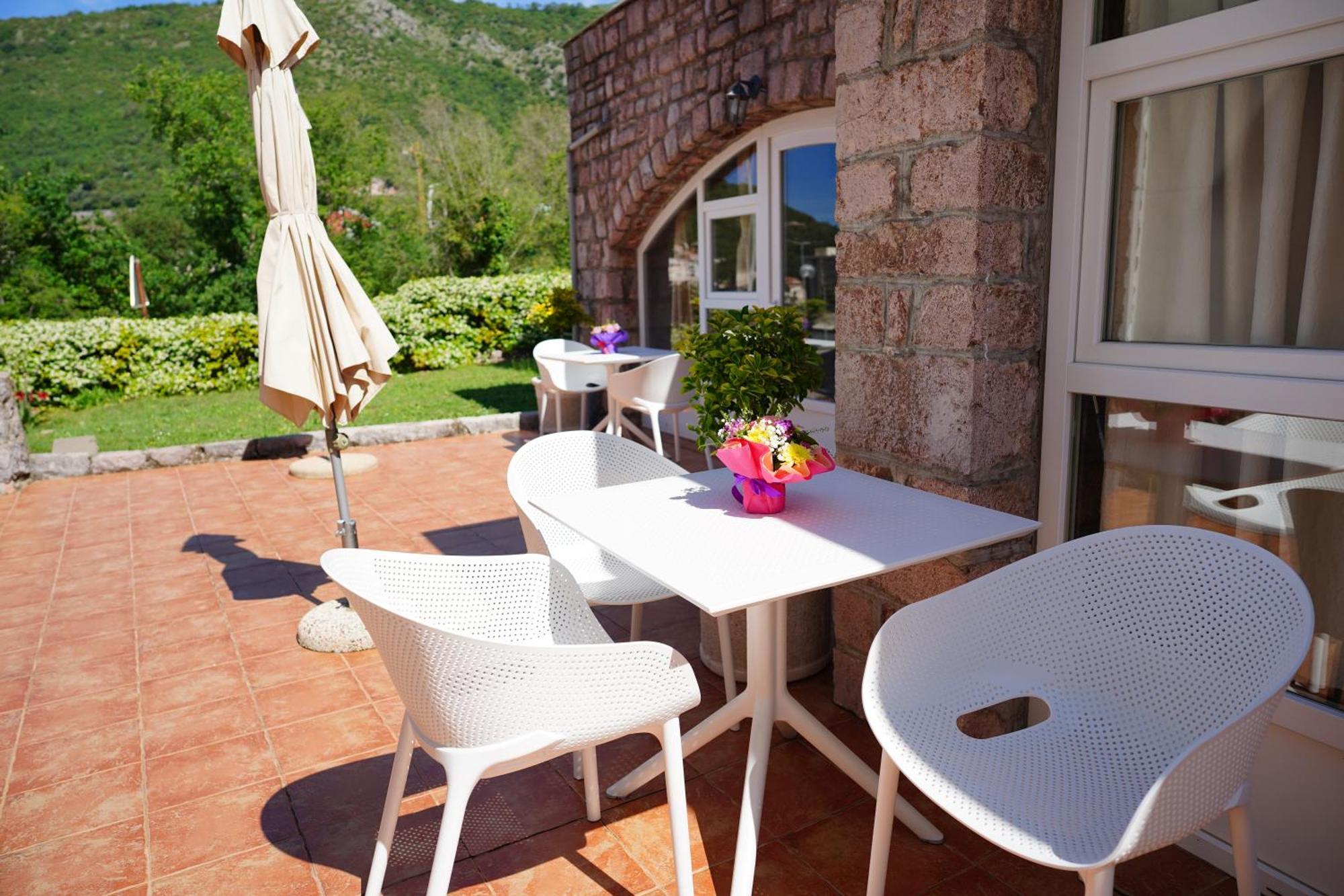Apartments Pavlovic Petrovac Екстериор снимка