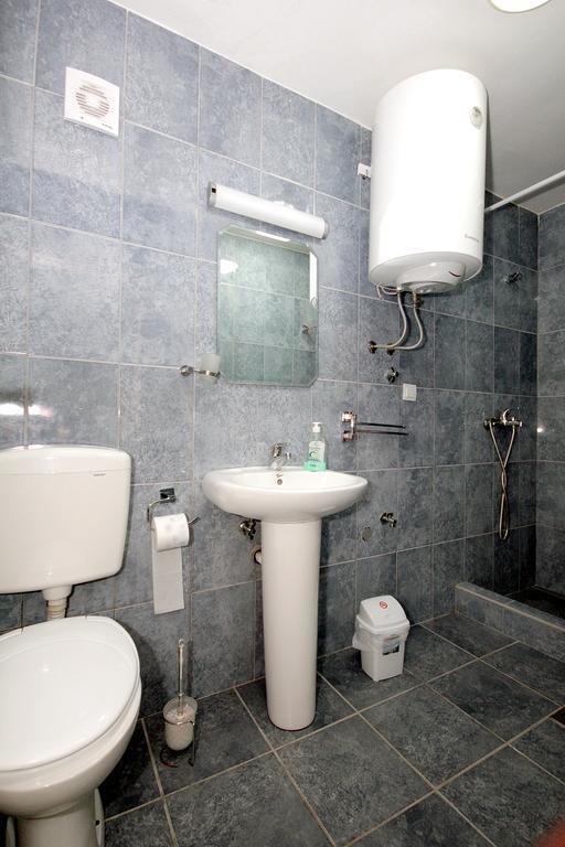Apartments Pavlovic Petrovac Екстериор снимка